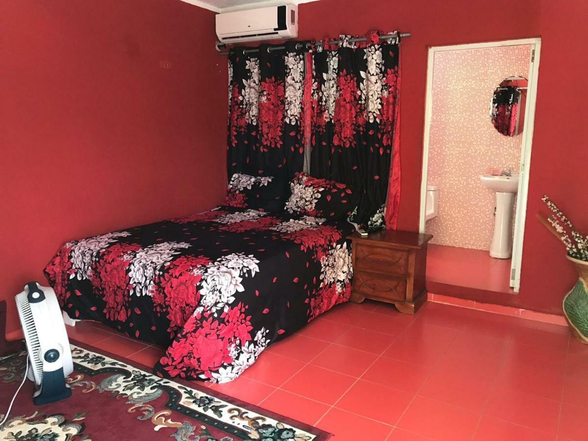 Hotel Napoles Barahona Eksteriør billede