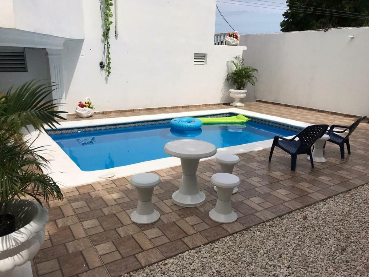 Hotel Napoles Barahona Eksteriør billede