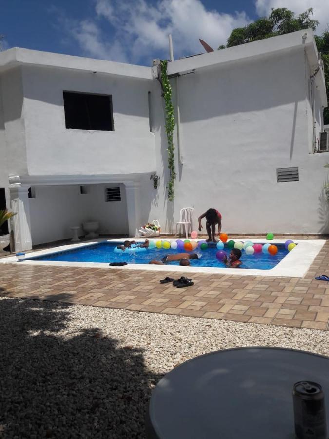 Hotel Napoles Barahona Eksteriør billede